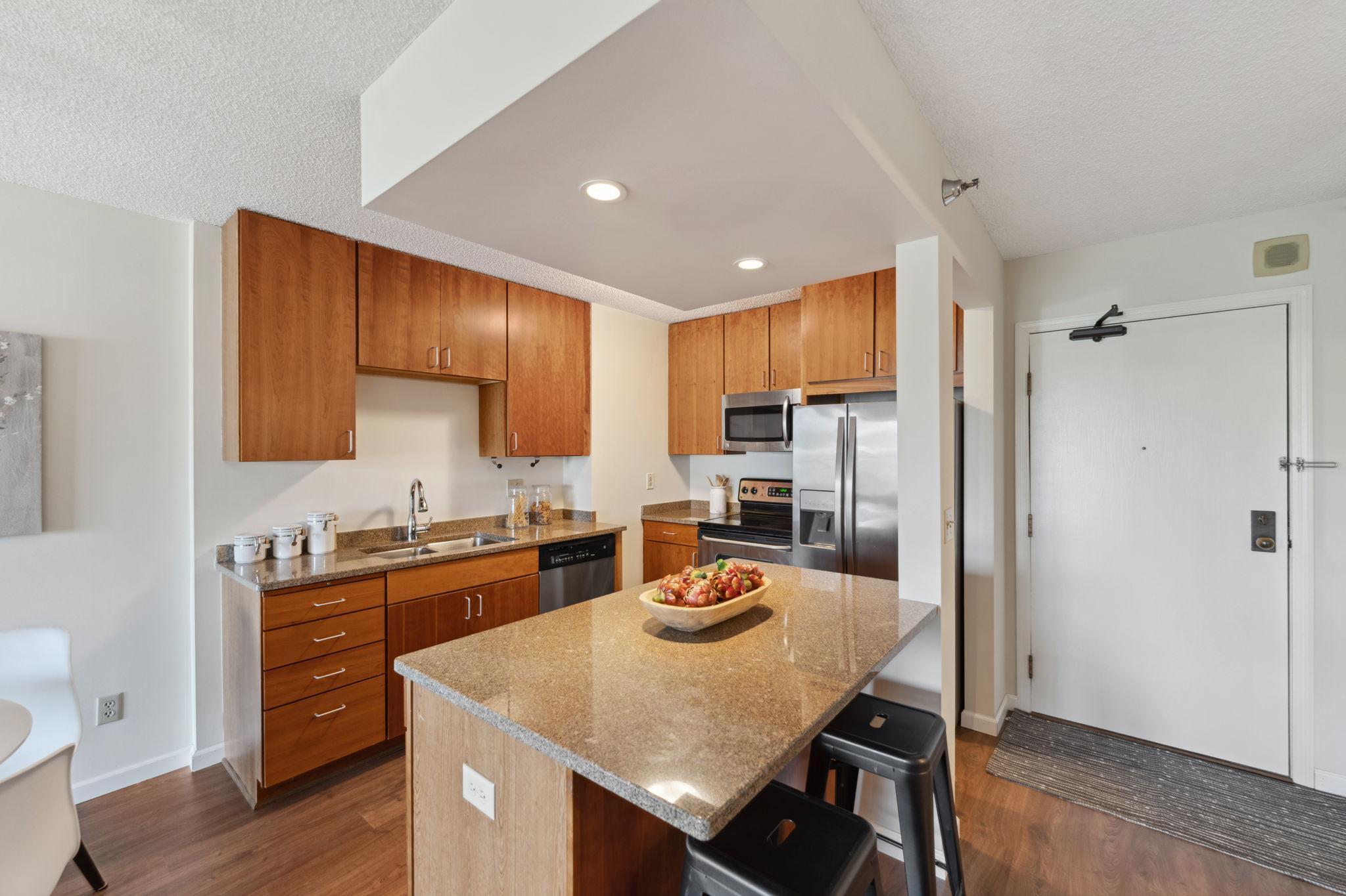 401 S 1st Street 315