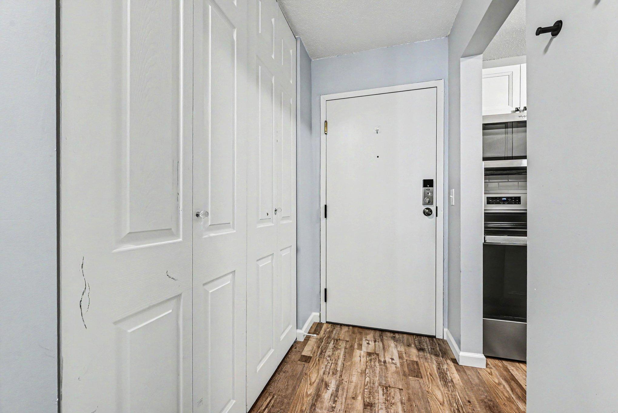 179 Little Canada Road E 237