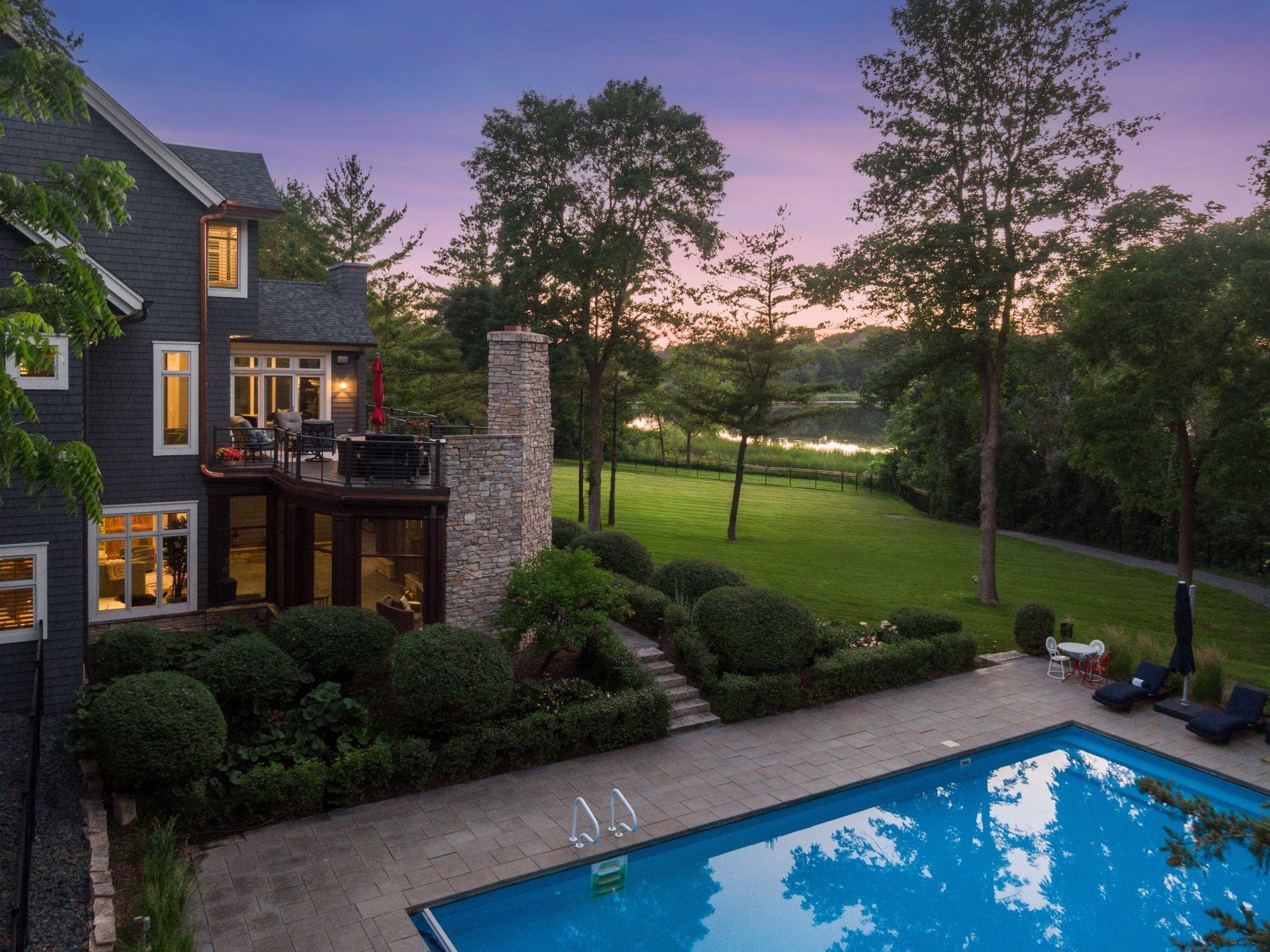 849 Brown Road N