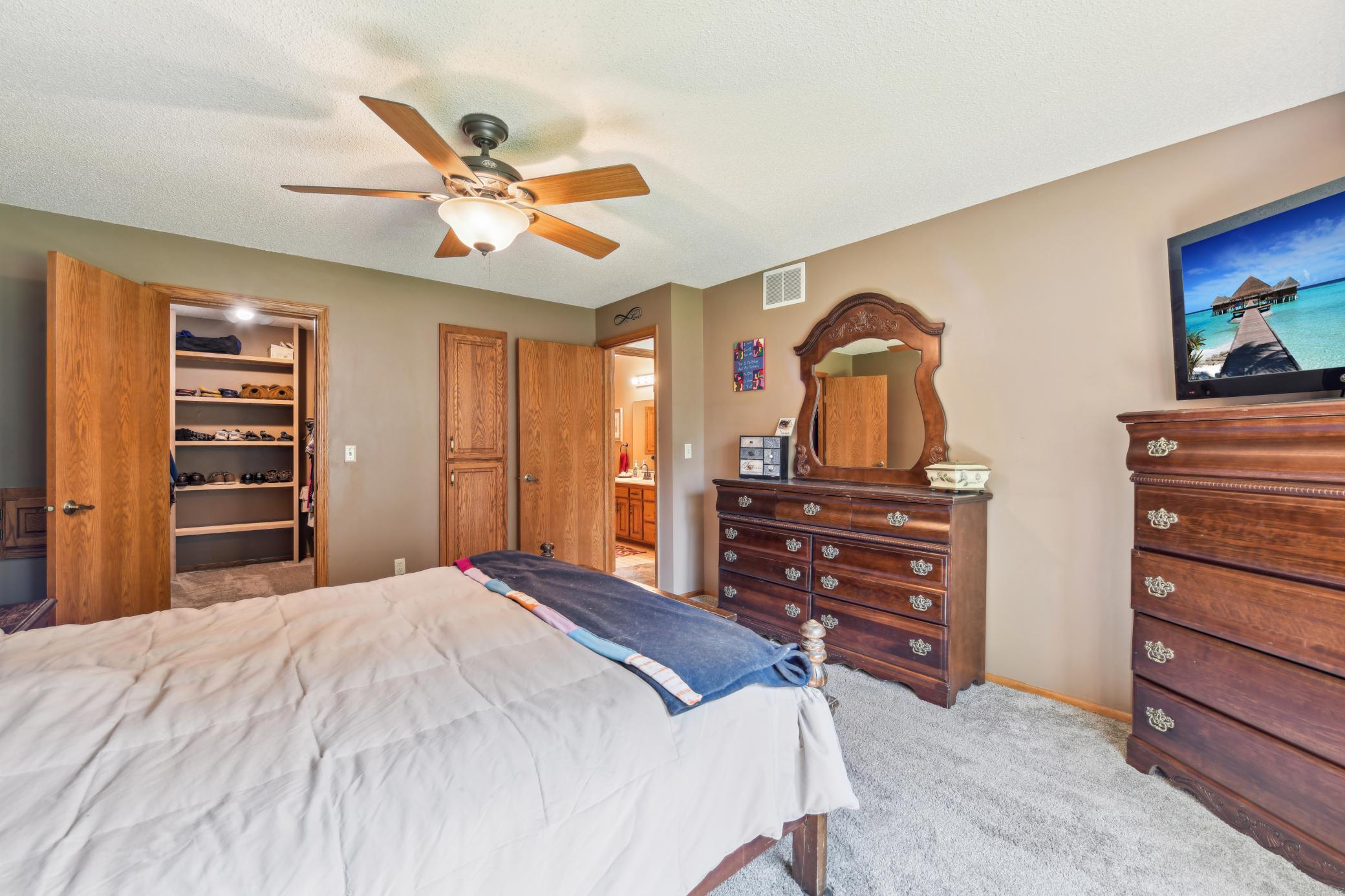 13037 Ottawa Drive