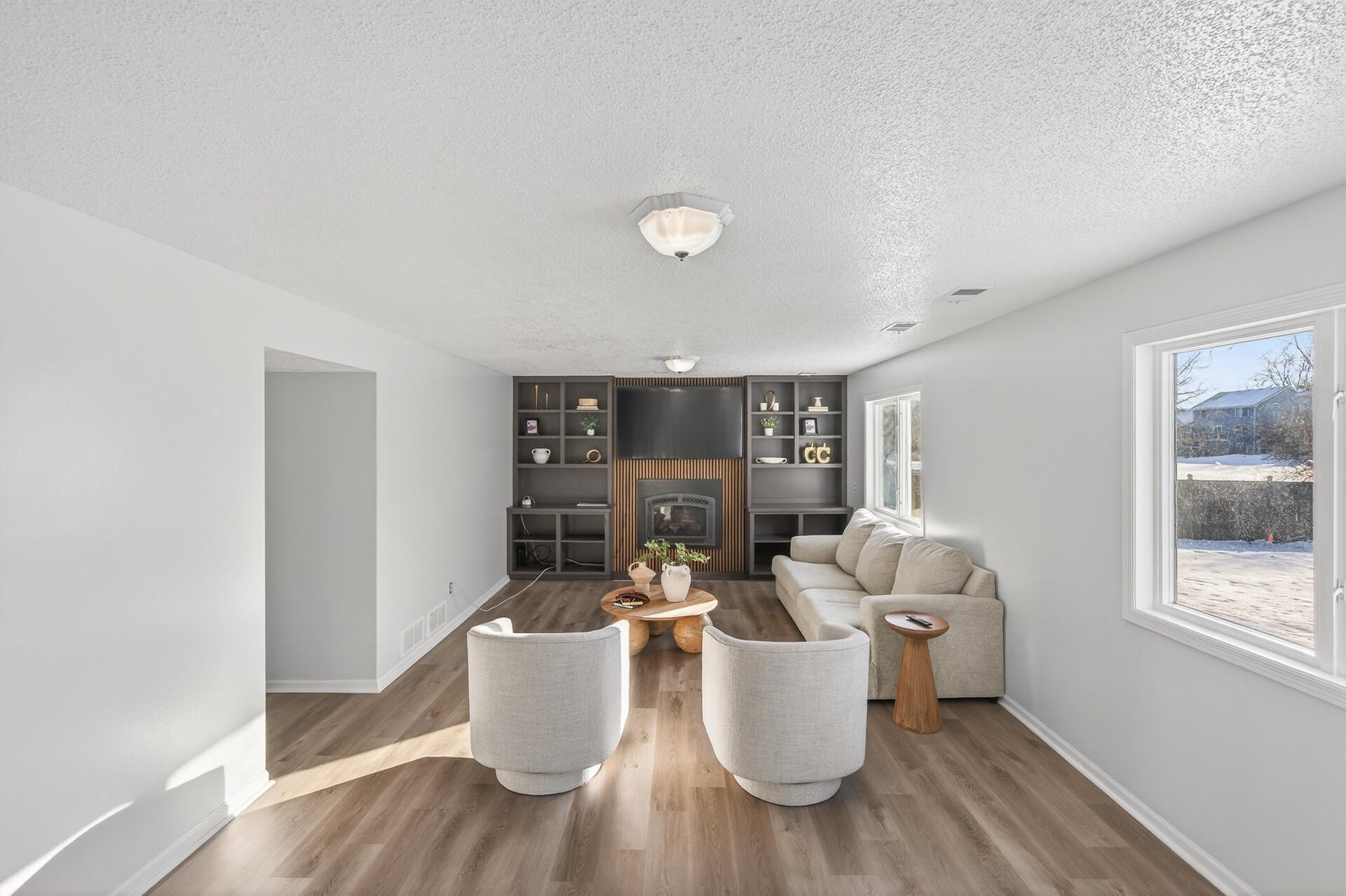 14430 Woodbridge Lane