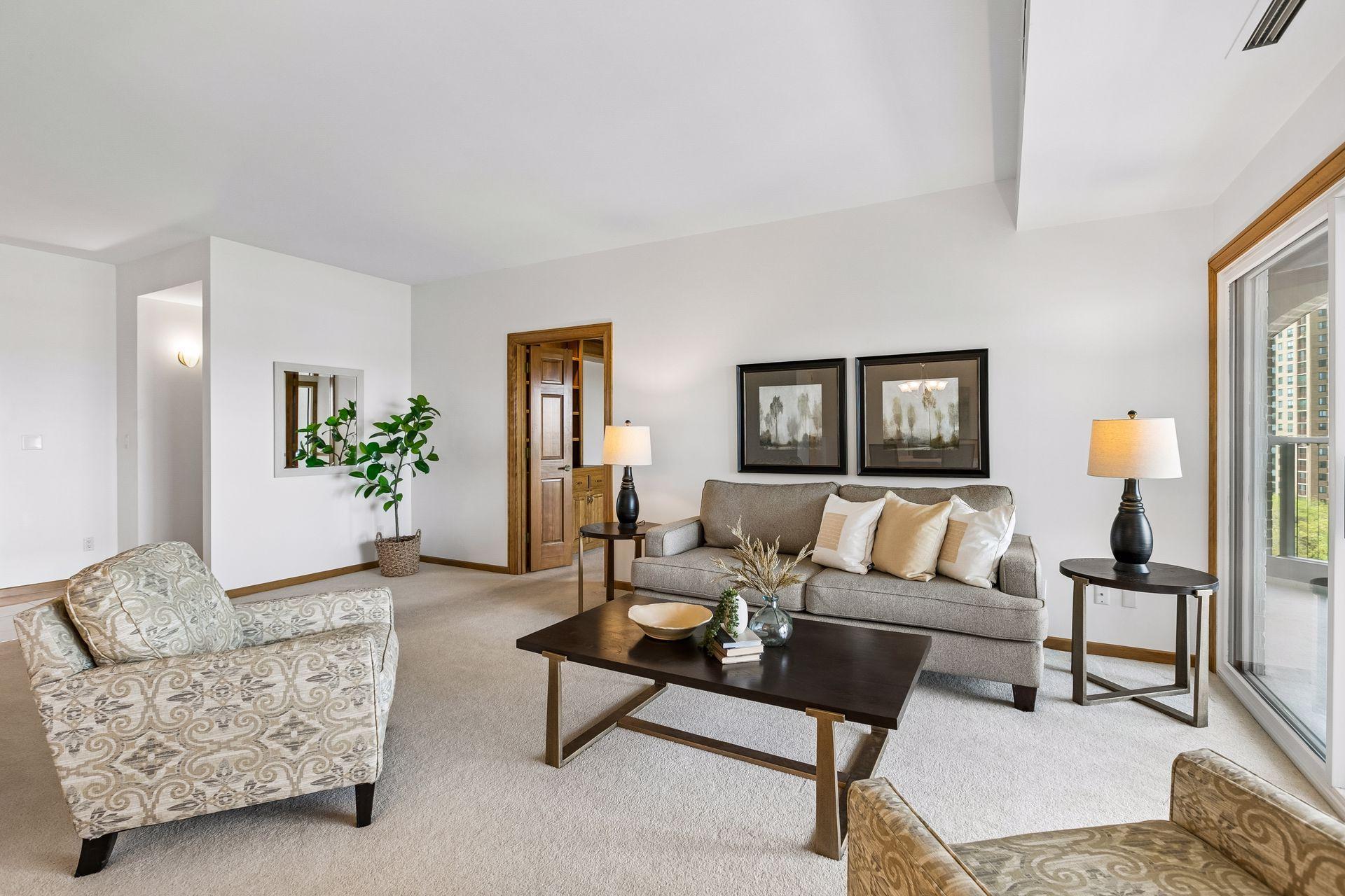 1201 Yale Place 809