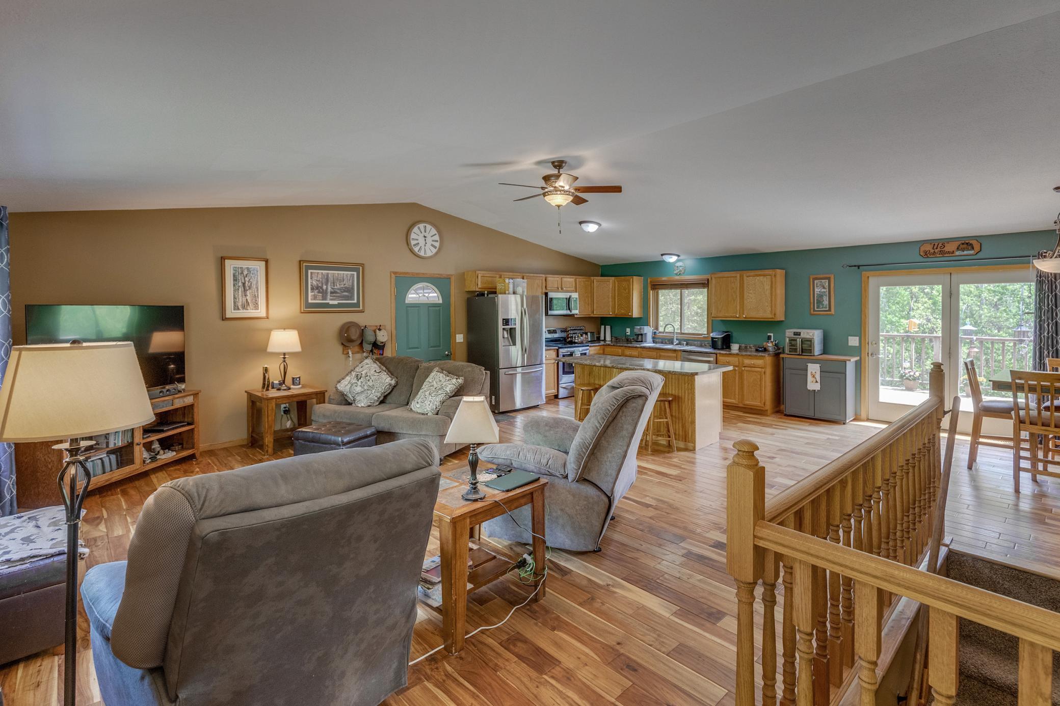 1914 Trefoil Drive SW