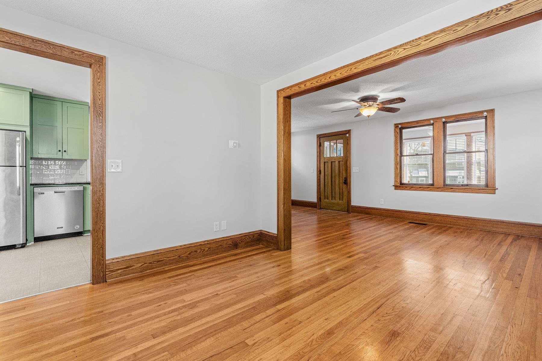 4152 Minnehaha Avenue