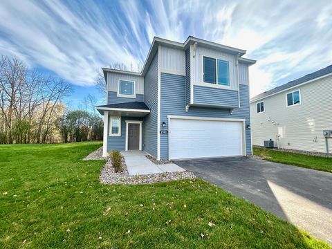 15911 Finale Court N Hugo MN 55038