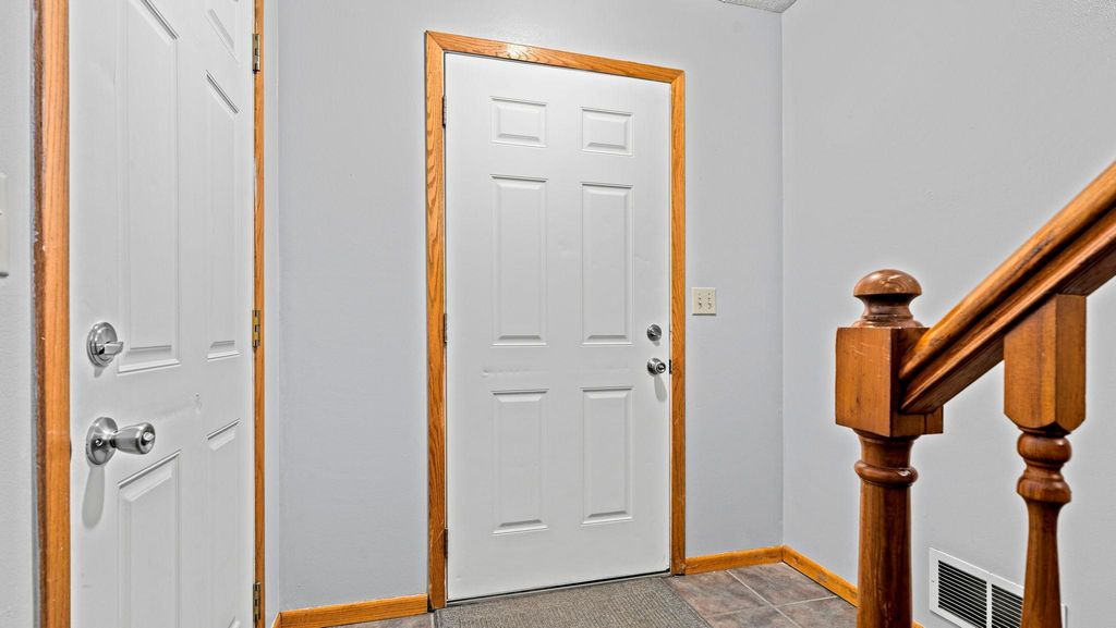 Photo of 11874 Jonquil Street NW, Coon Rapids, MN 55433 (MLS # 7083283)