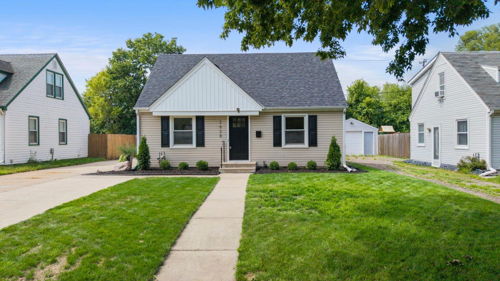 Photo of 2628 Kentucky Avenue S, Saint Louis Park, MN 55426 (MLS # 7129451)
