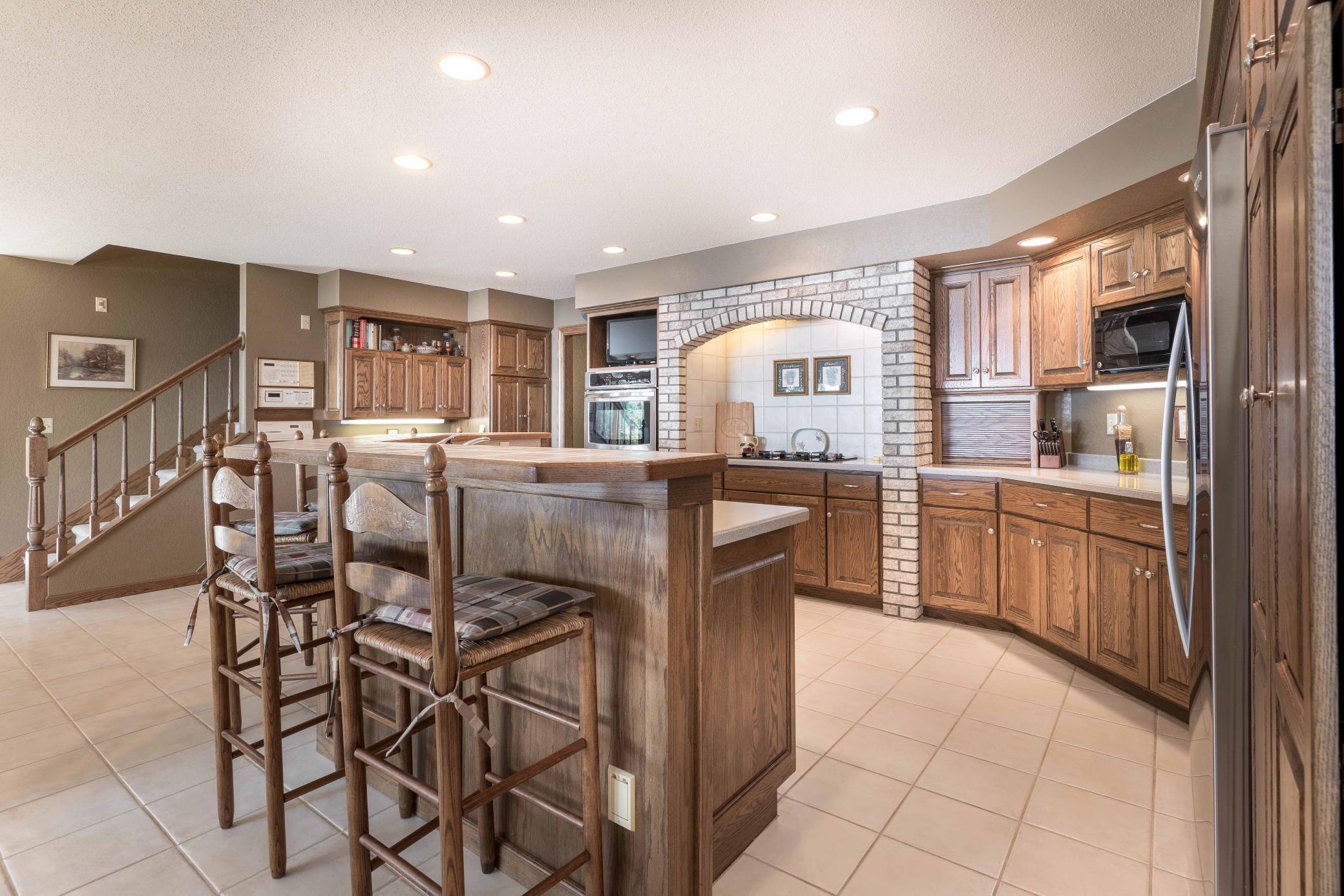 Alexandria, Minnesota, 56308, United States, 4 Bedrooms Bedrooms, ,6 BathroomsBathrooms,Residential,Active,2032395
