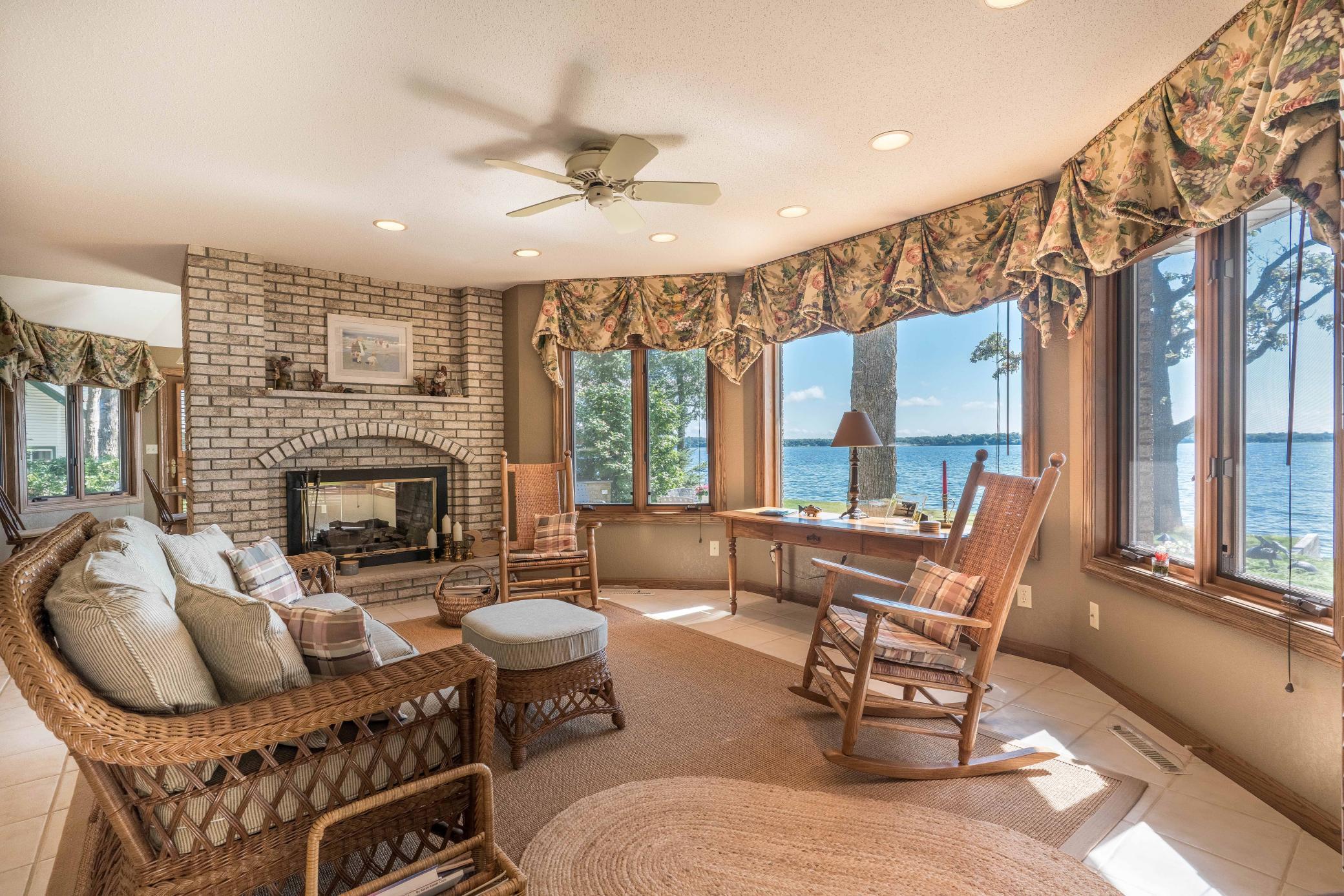 Alexandria, Minnesota, 56308, United States, 4 Bedrooms Bedrooms, ,6 BathroomsBathrooms,Residential,Active,2032395