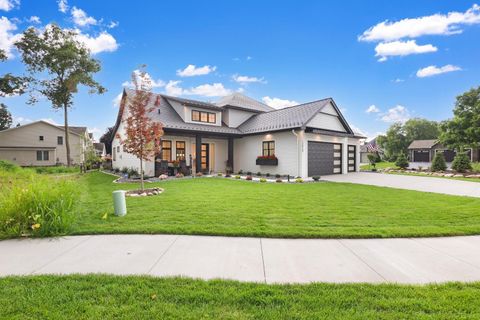 4951 Parkside Circle Eagan MN 55123