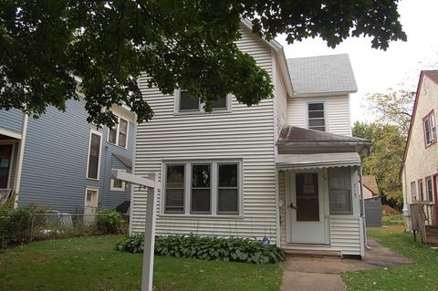 715 Fry Street Saint Paul MN 55104