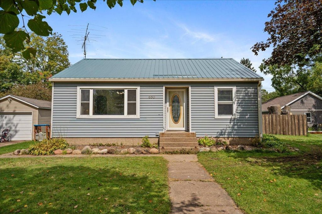 Photo of 650 Newton Street, Baldwin, WI 54002 (MLS # 7005783)