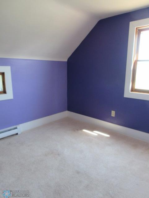 Cayuga, North Dakota 58013, United States, 4 Bedrooms Bedrooms, ,1 BathroomBathrooms,Residential,Pending Sale,257190