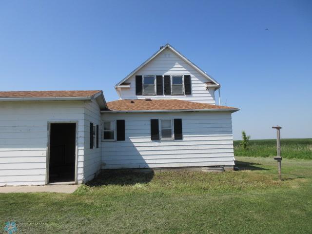 Cayuga, North Dakota 58013, United States, 4 Bedrooms Bedrooms, ,1 BathroomBathrooms,Residential,Pending Sale,257190