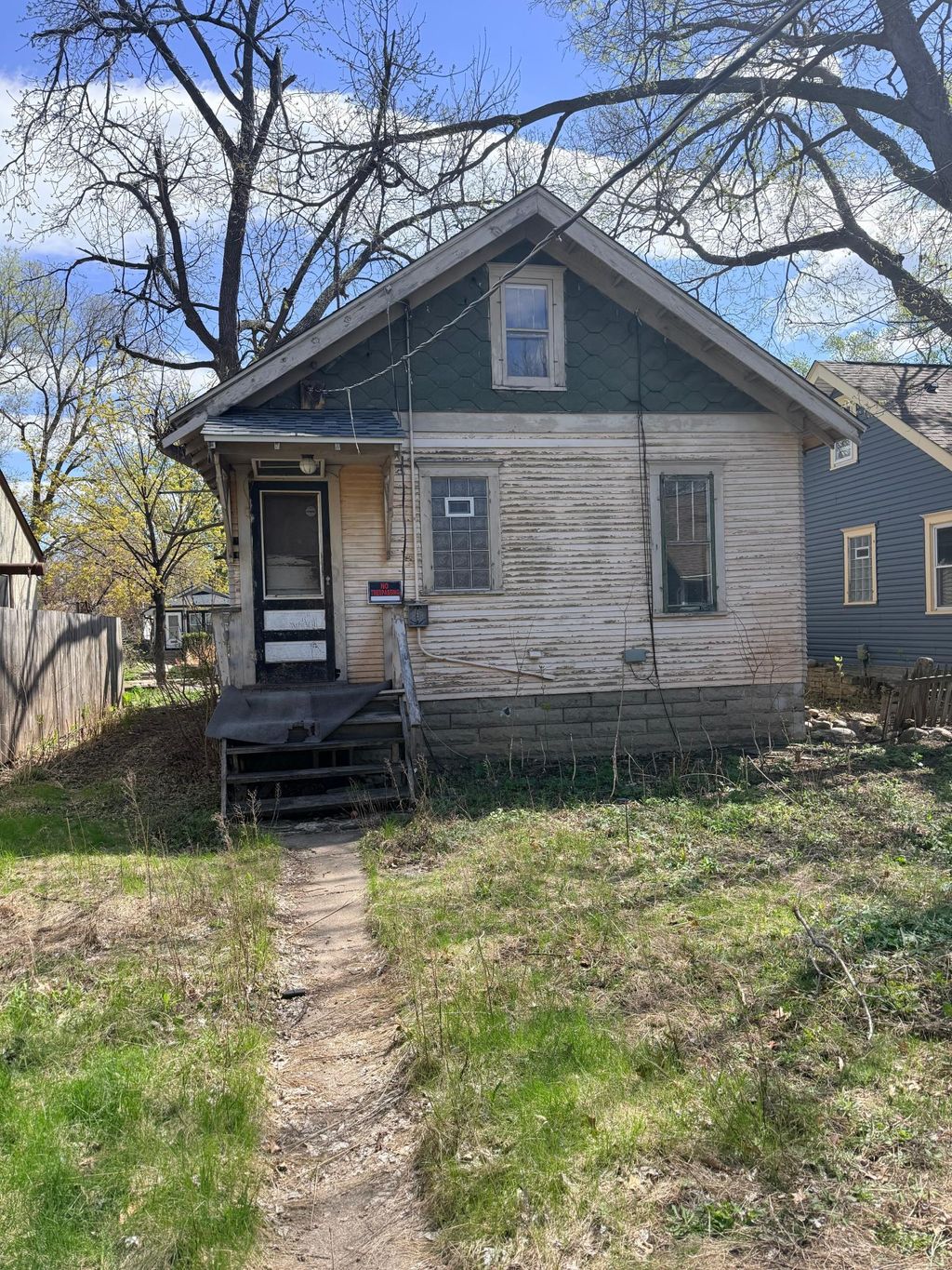 Photo of 5532 41st Avenue S, Minneapolis, MN 55417 (MLS # 7073937)