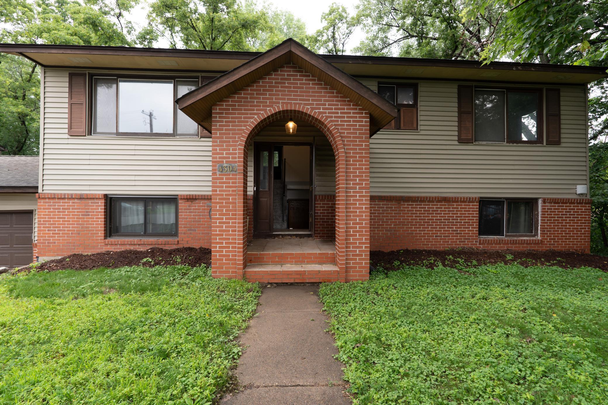 4304 W 28th Street
