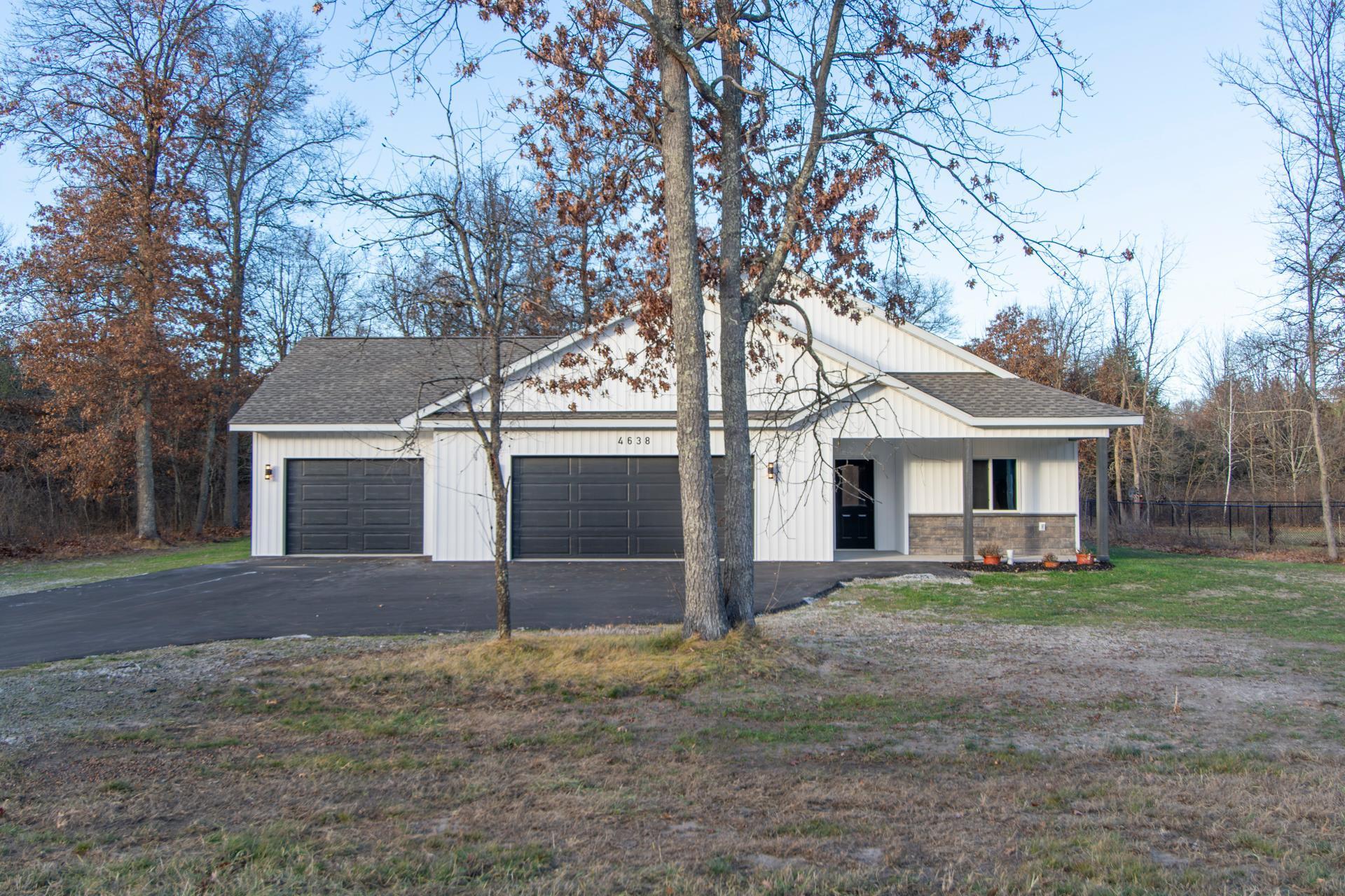 4638 Cedar Scenic Road