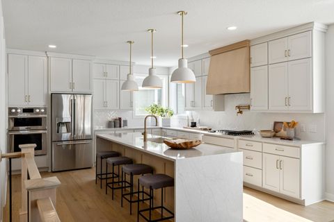 11359 Wildflower Drive N Lake Elmo MN 55042