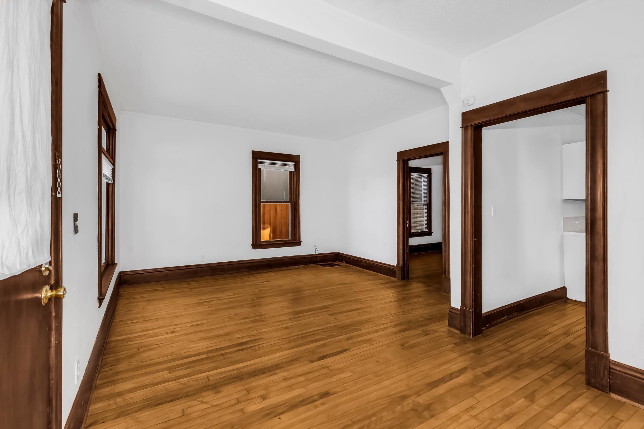 3304 Lyndale Avenue S