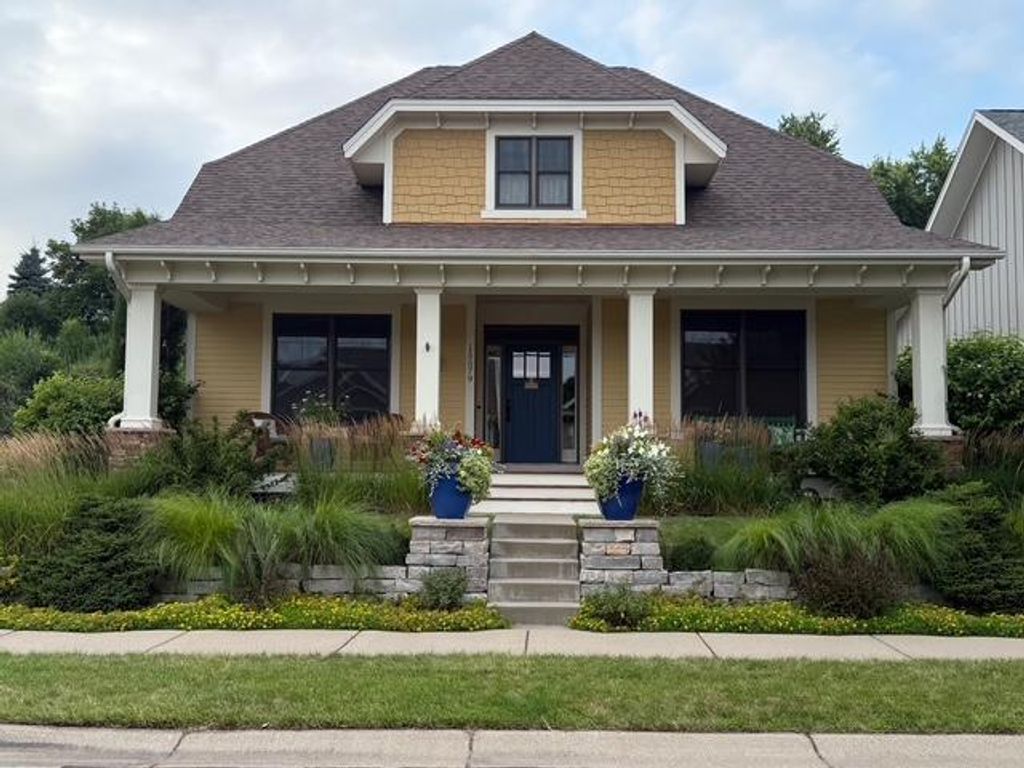 Photo of 15579 Duck Trail Lane, Apple Valley, MN 55124 (MLS # 6813467)