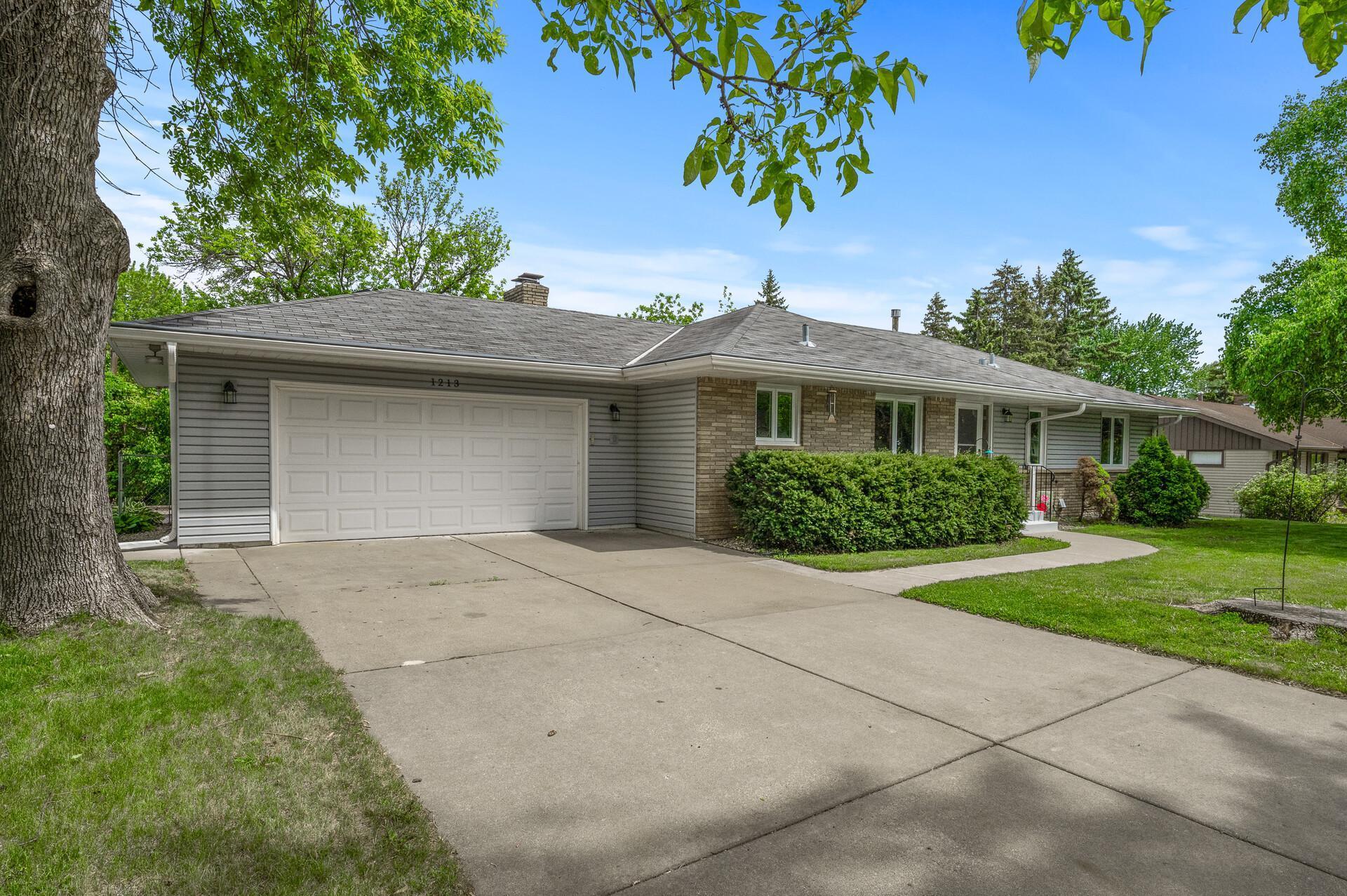 1213 Highview Drive