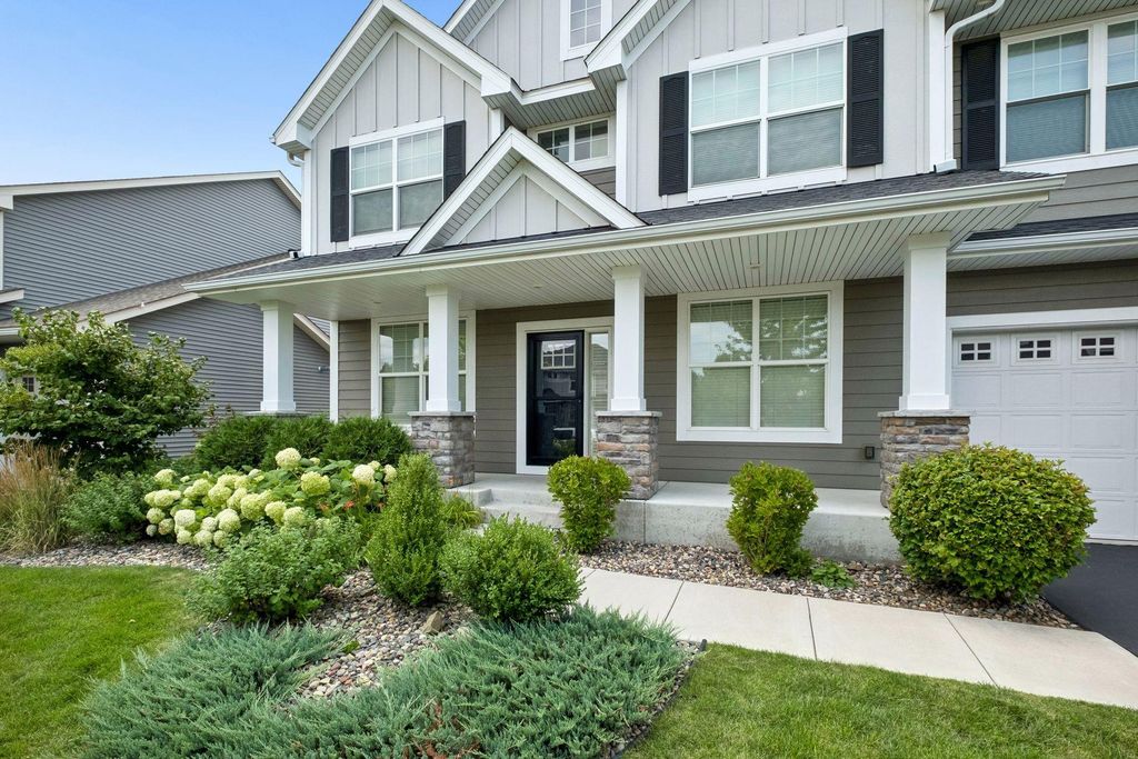 Photo of 6653 Alverno Lane, Inver Grove Heights, MN 55077 (MLS # 7079240)