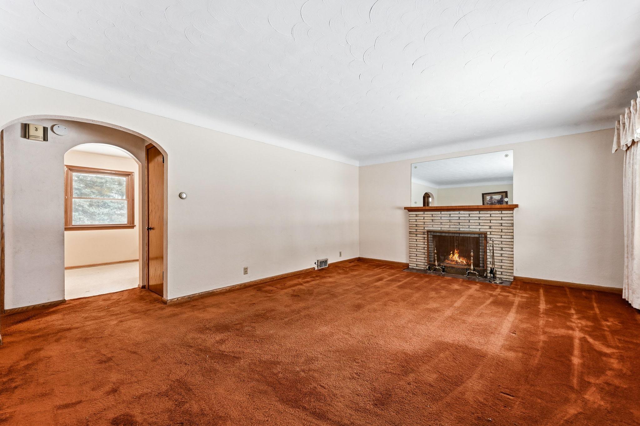 2972 Woodbridge Street