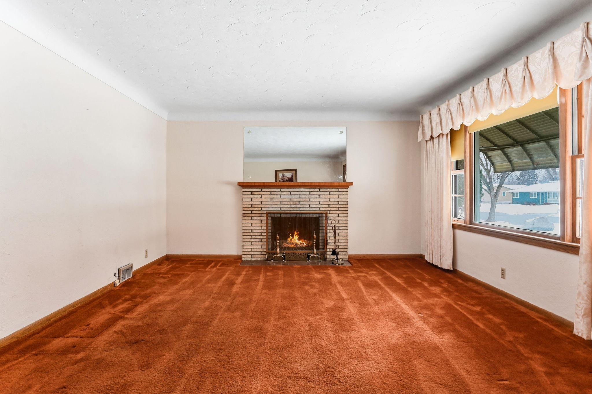 2972 Woodbridge Street