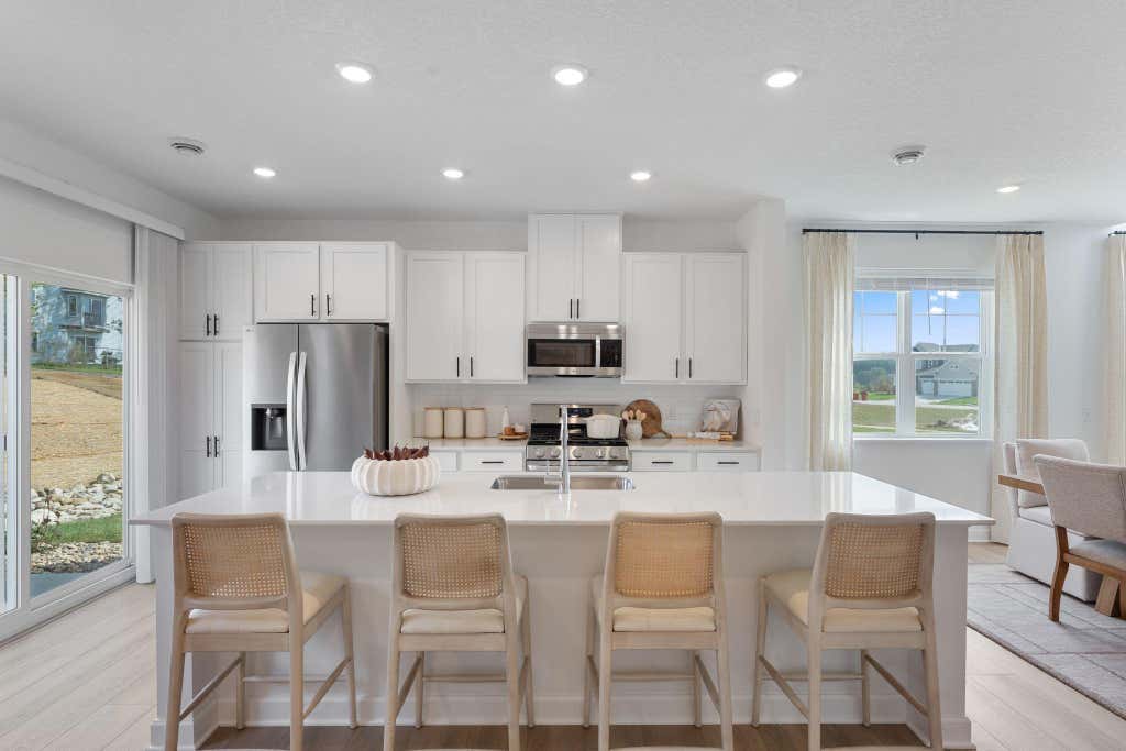 Photo of 4020 Hayward Avenue N, Oakdale, MN 55128 (MLS # 7101807)