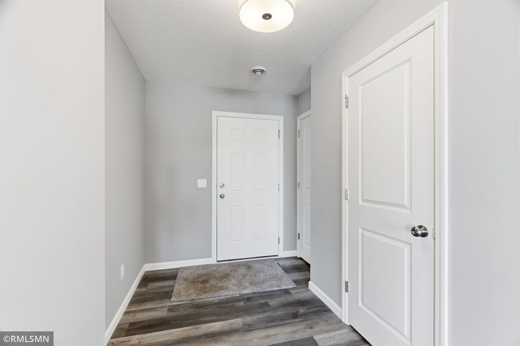 Photo of 10580 Goodview Avenue S, Cottage Grove, MN 55016 (MLS # 7020138)