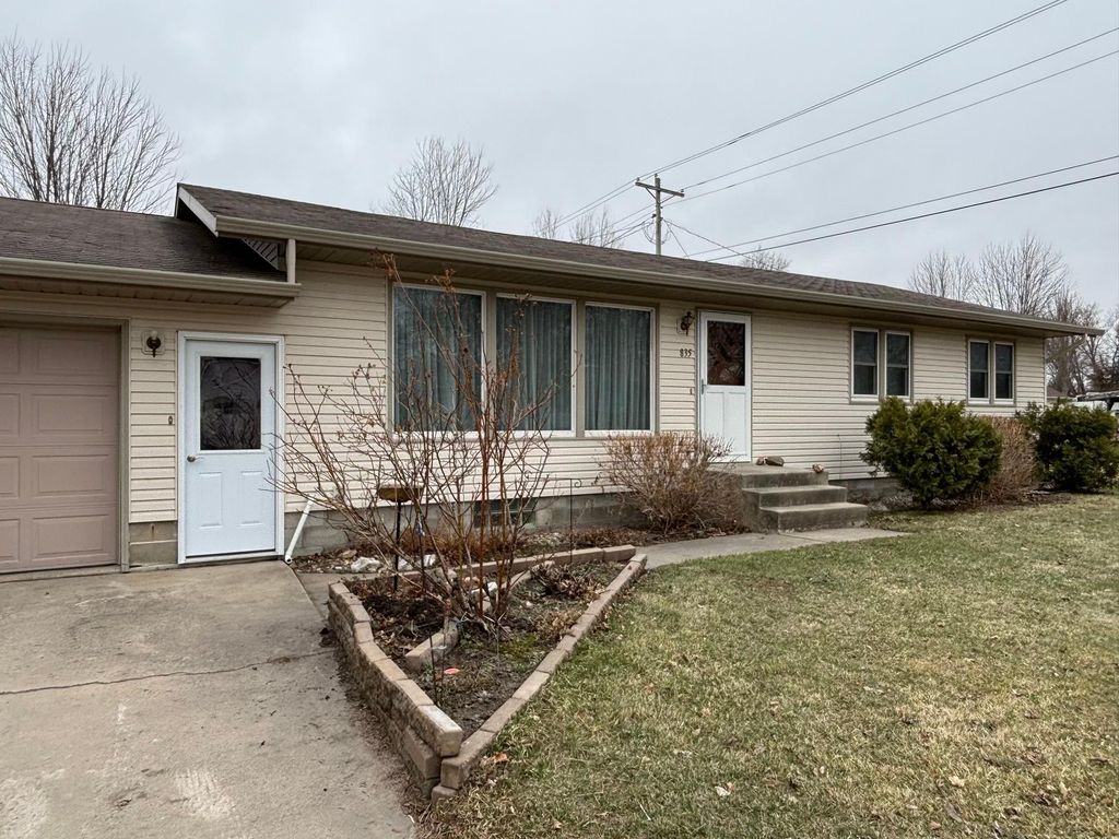 Photo of 835 10th Street, Granite Falls, MN 56241 (MLS # 7037606)