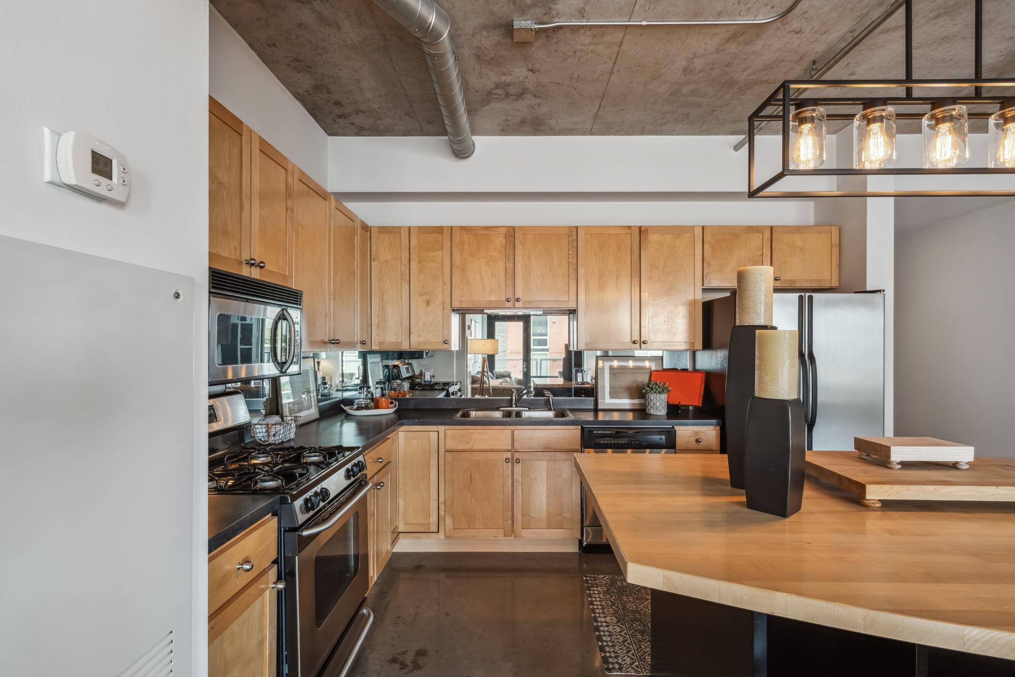 720 N 4th Street 603