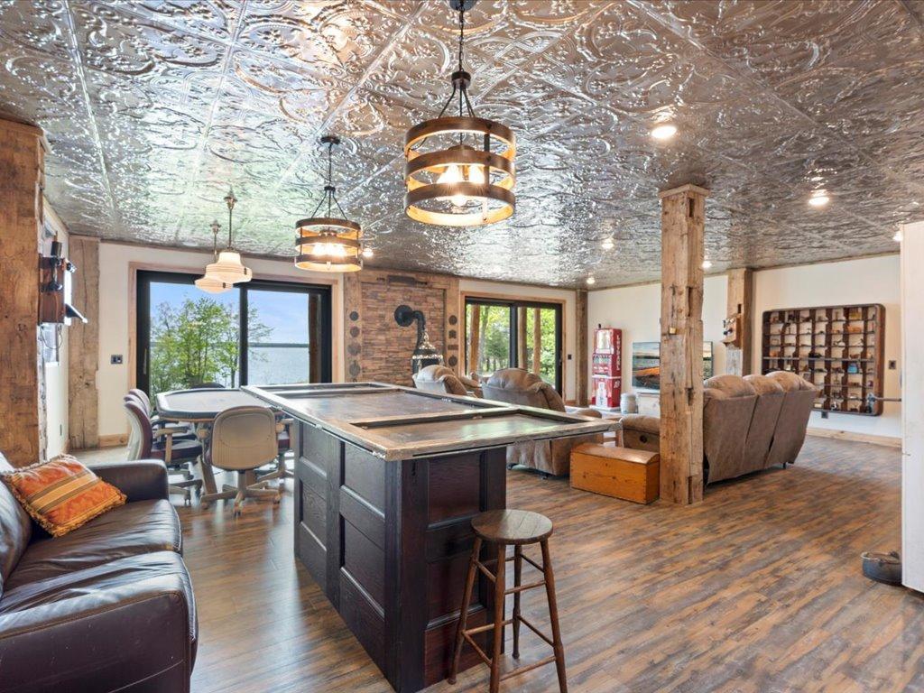 Effie, Minnesota, 56639, United States, 4 Bedrooms Bedrooms, ,4 BathroomsBathrooms,Residential,Active,2022132