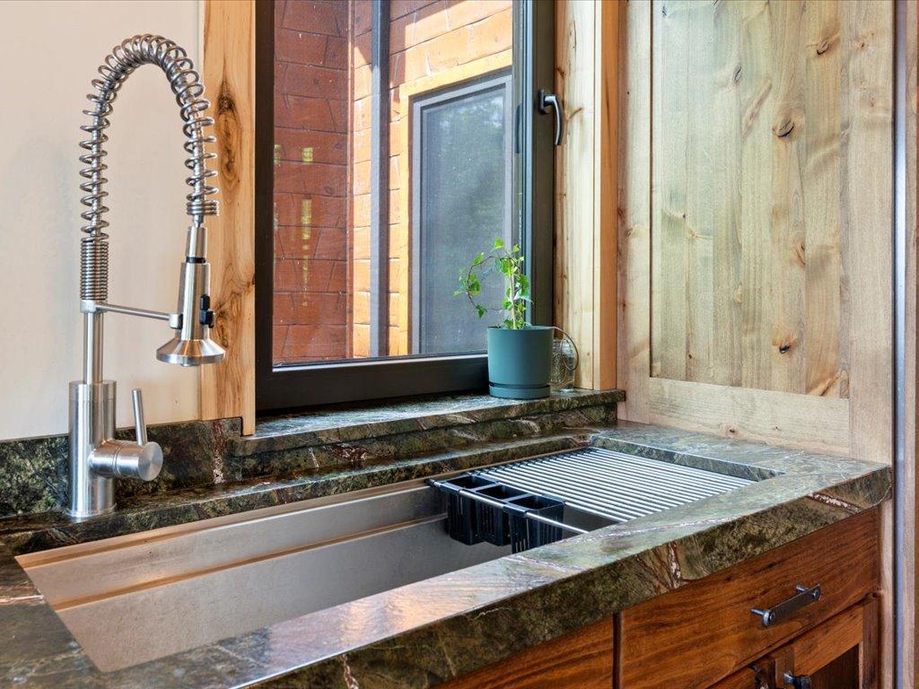 Effie, Minnesota, 56639, United States, 4 Bedrooms Bedrooms, ,4 BathroomsBathrooms,Residential,Active,2022132