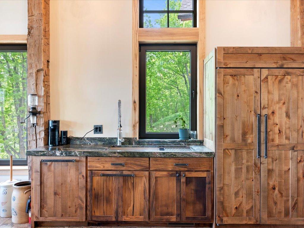 Effie, Minnesota, 56639, United States, 4 Bedrooms Bedrooms, ,4 BathroomsBathrooms,Residential,Active,2022132