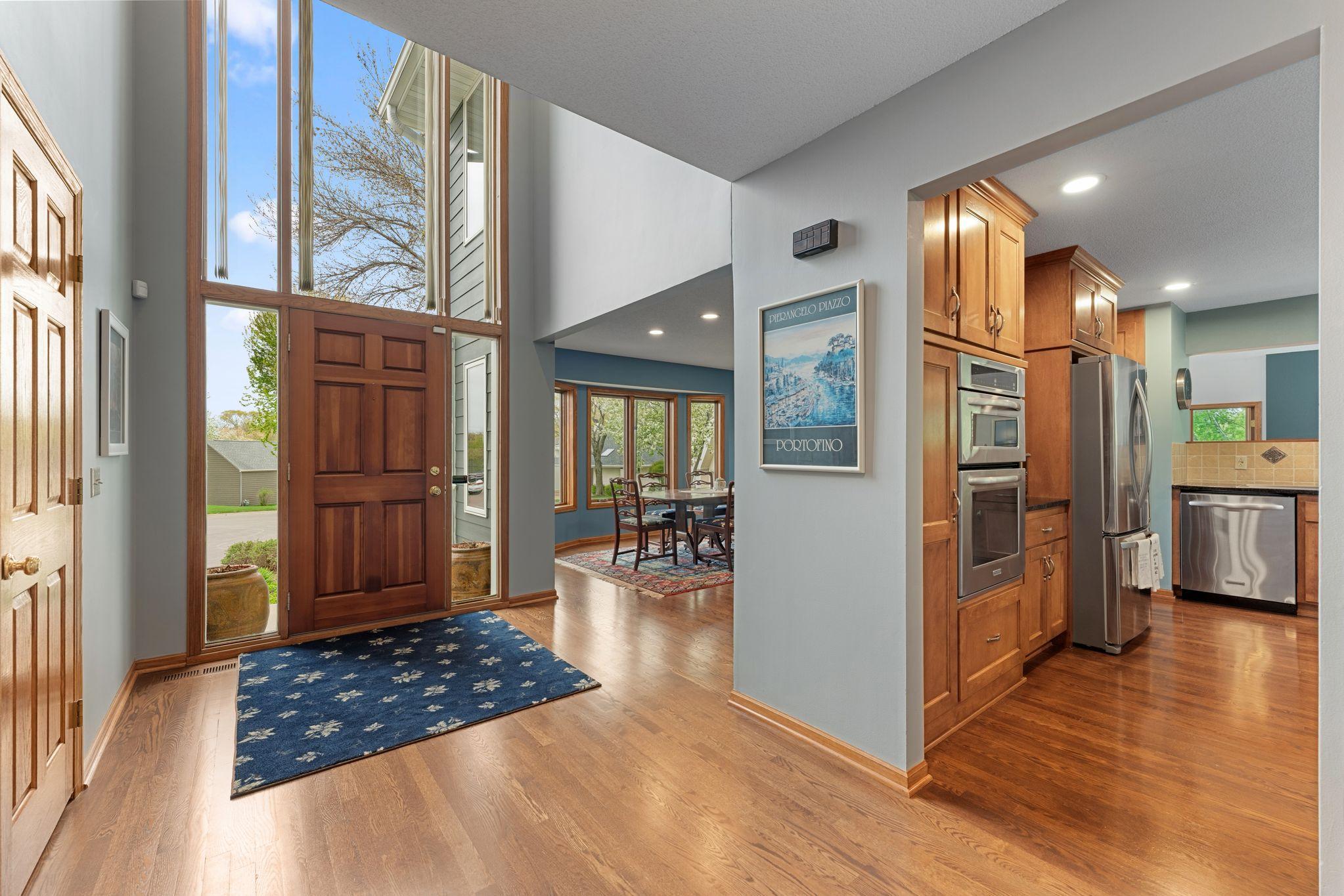 5498 Maple Ridge Court