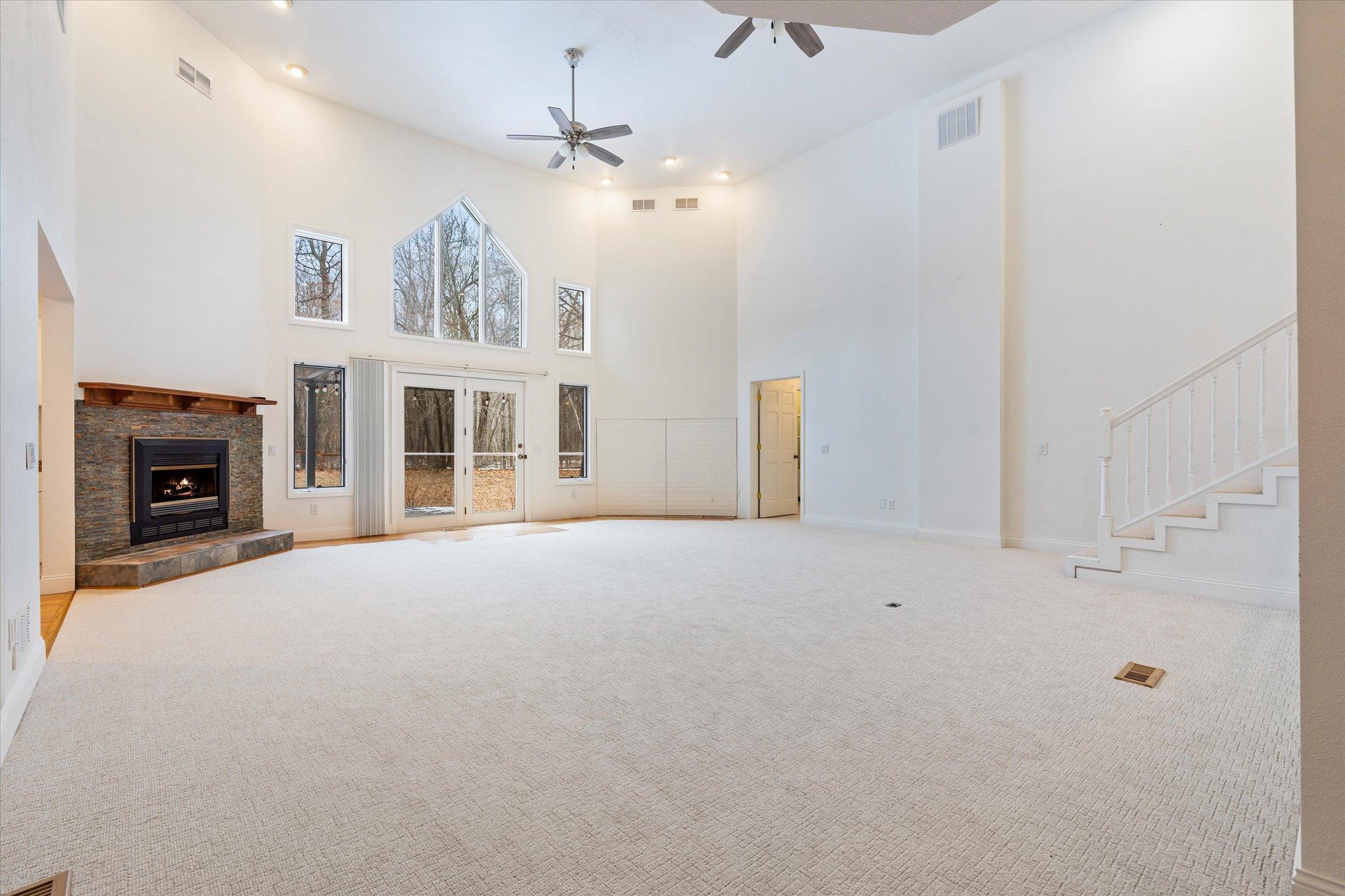 12913 Dobbins Road