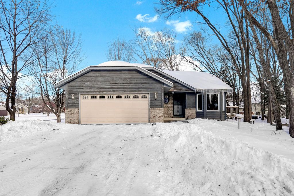 Photo of 342 74th Avenue N, Brooklyn Park, MN 55444 (MLS # 7001619)