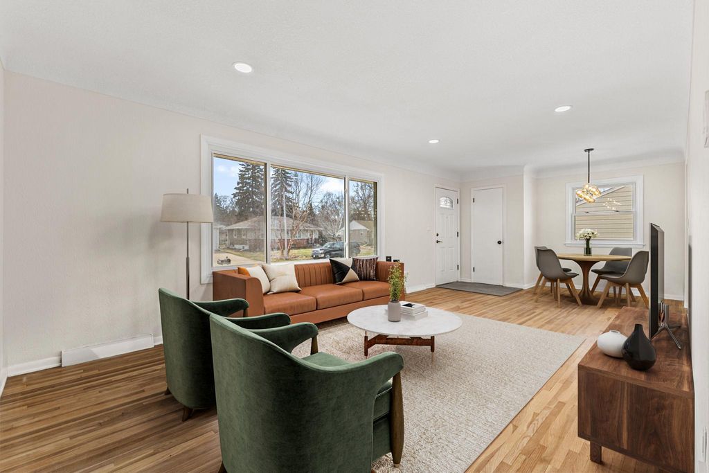 Photo of 1895 Shryer Avenue W, Roseville, MN 55113 (MLS # 7046994)