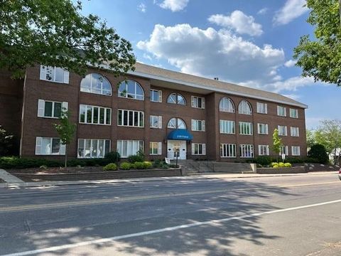 5100 S France Avenue S 305 Edina MN 55410