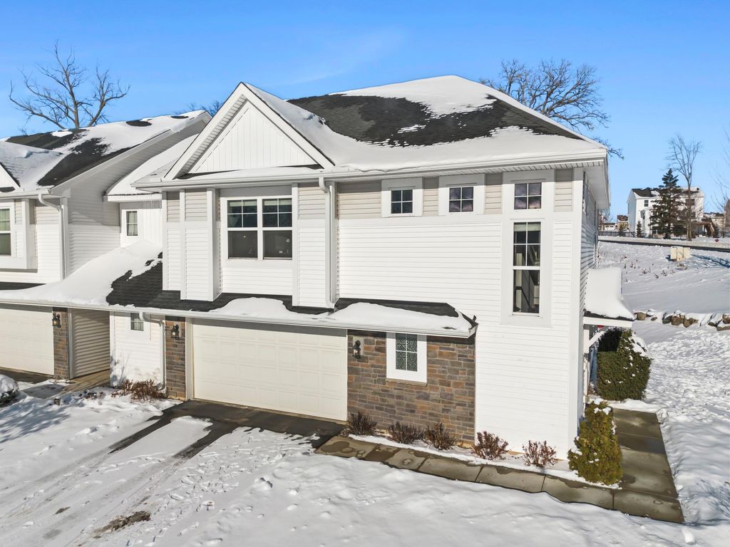 Photo of 5848 Moonlight Way NE, Prior Lake, MN 55372 (MLS # 7003930)