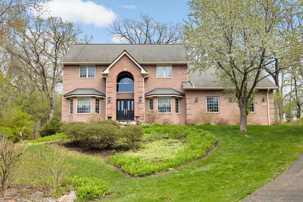 Photo of 12728 Sable Drive, Burnsville, MN 55337 (MLS # 7063865)
