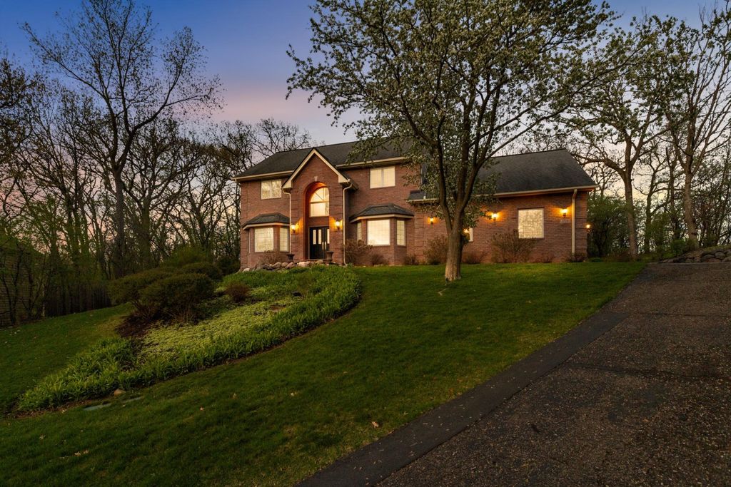 Photo of 12728 Sable Drive, Burnsville, MN 55337 (MLS # 7063865)