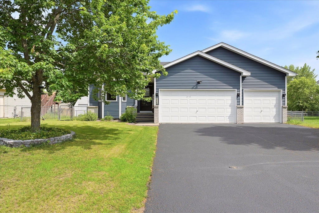 Photo of 308 Elm Street SW, Isanti, MN 55040 (MLS # 7091599)