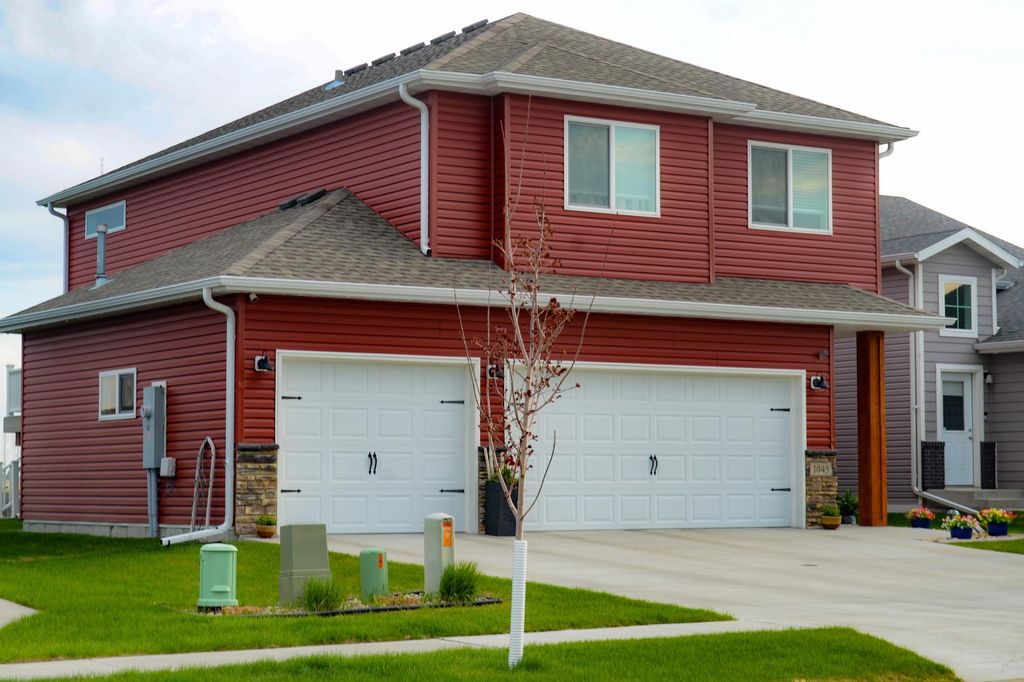 Photo of 1045 46th Avenue S, Moorhead, MN 56560 (MLS # 7074363)