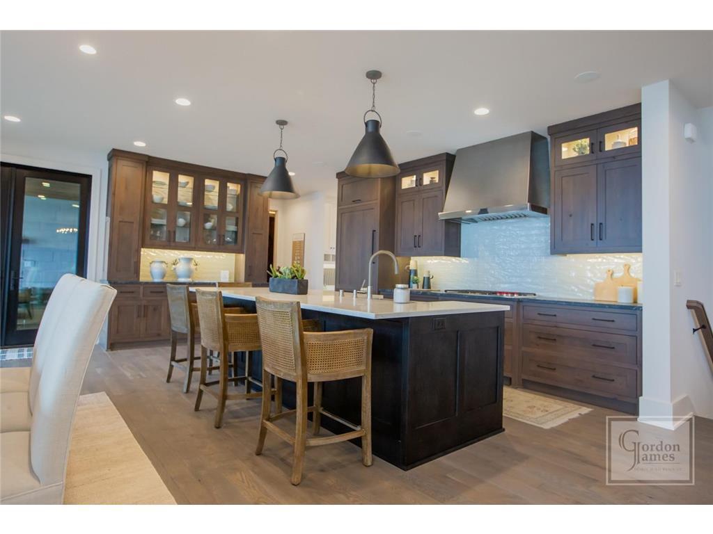 2535 Pioneer Trail