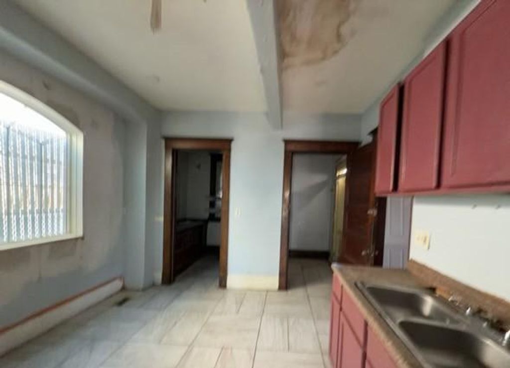 Photo of 2930 Girard Avenue N, Minneapolis, MN 55411 (MLS # 7055471)