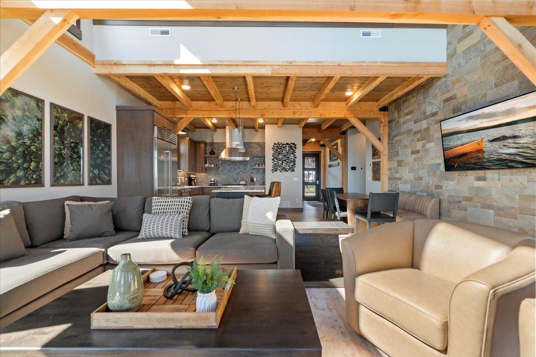 Cragun's Hillside #709 4bdrm Cronobeles Court