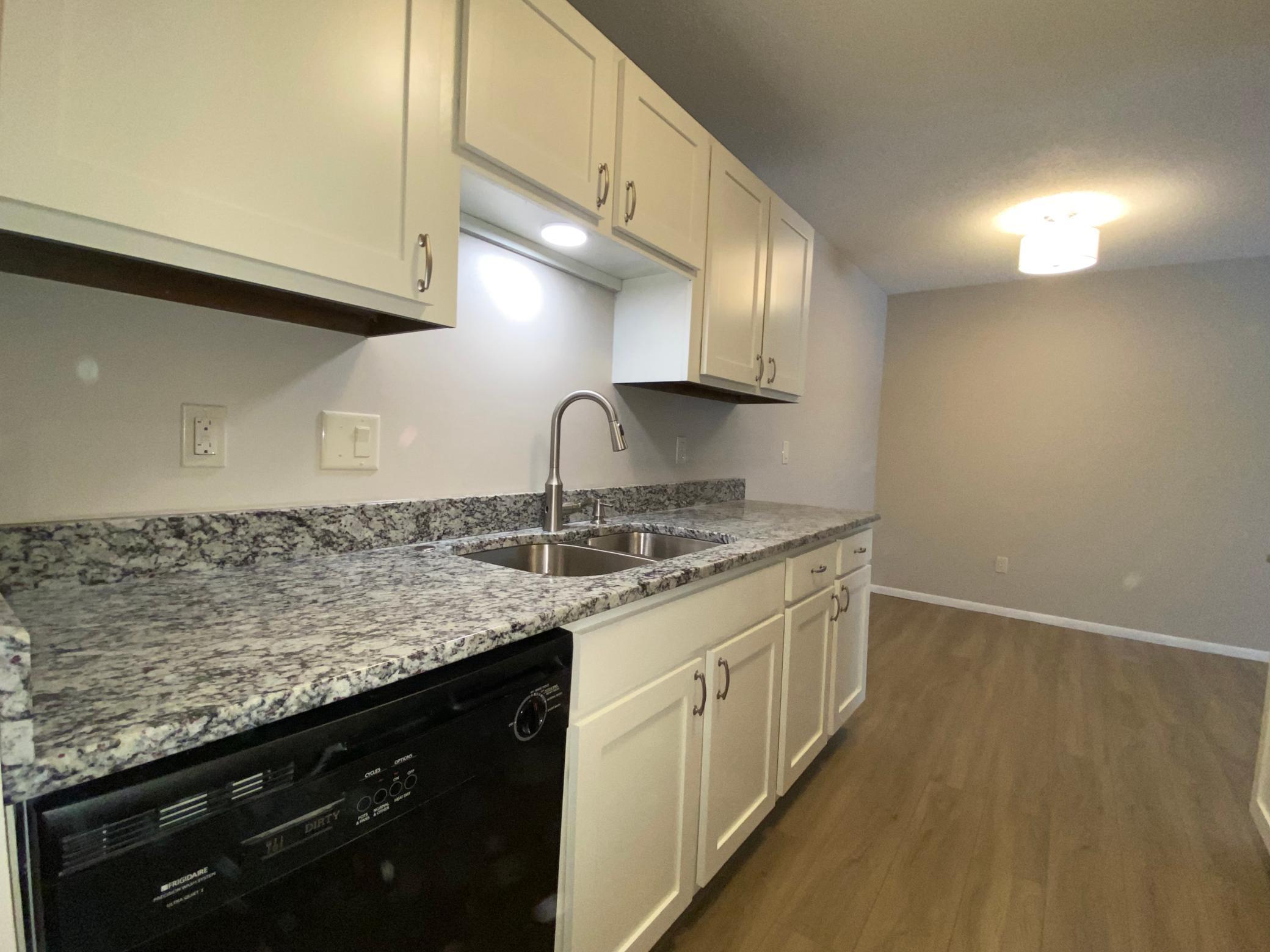 7310 York Avenue S 107-4