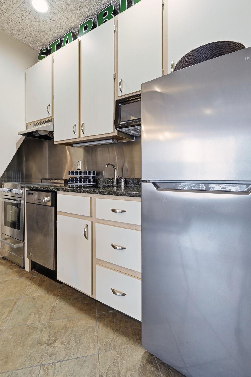 431 S 7th Street 2619